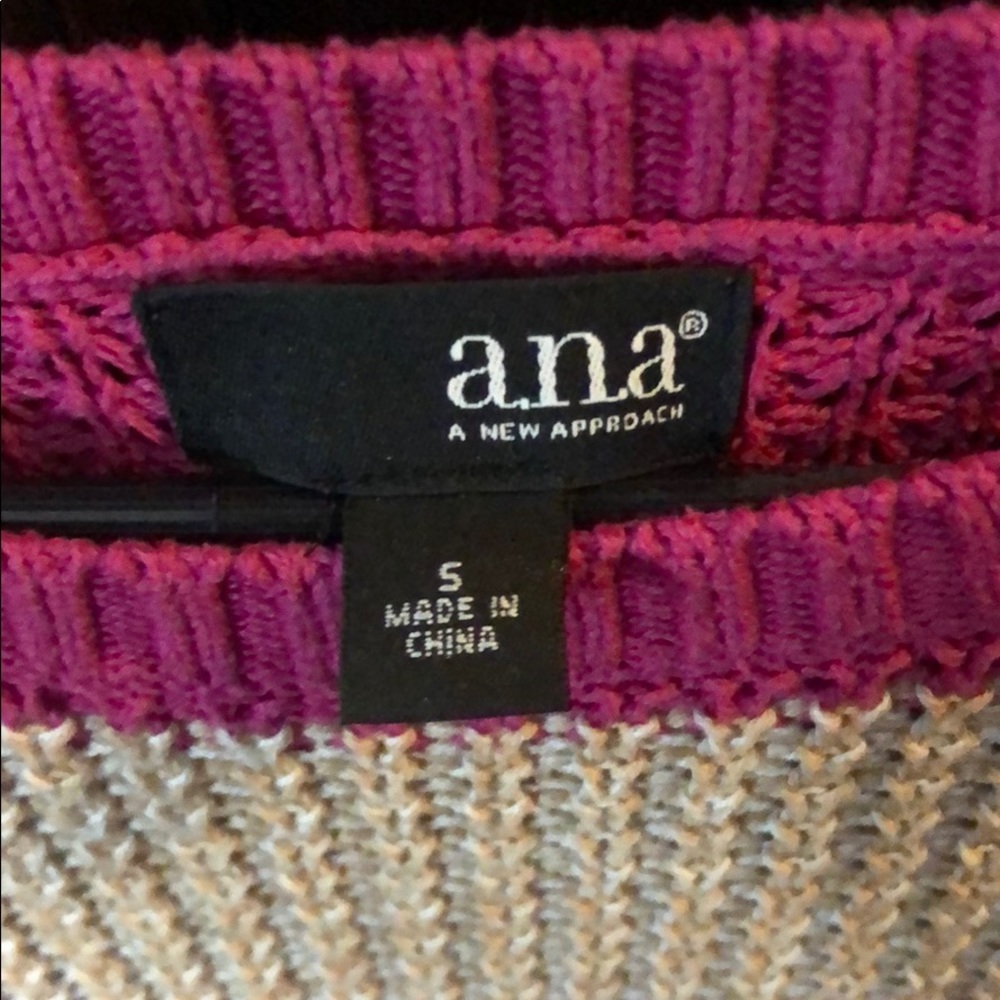 Sweater - Picture 2 of 2